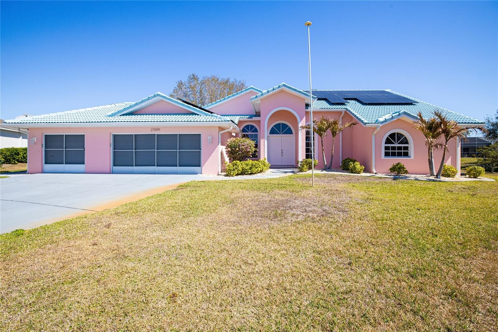 Property Photo:  27099 Ecuador Drive  FL 33983 