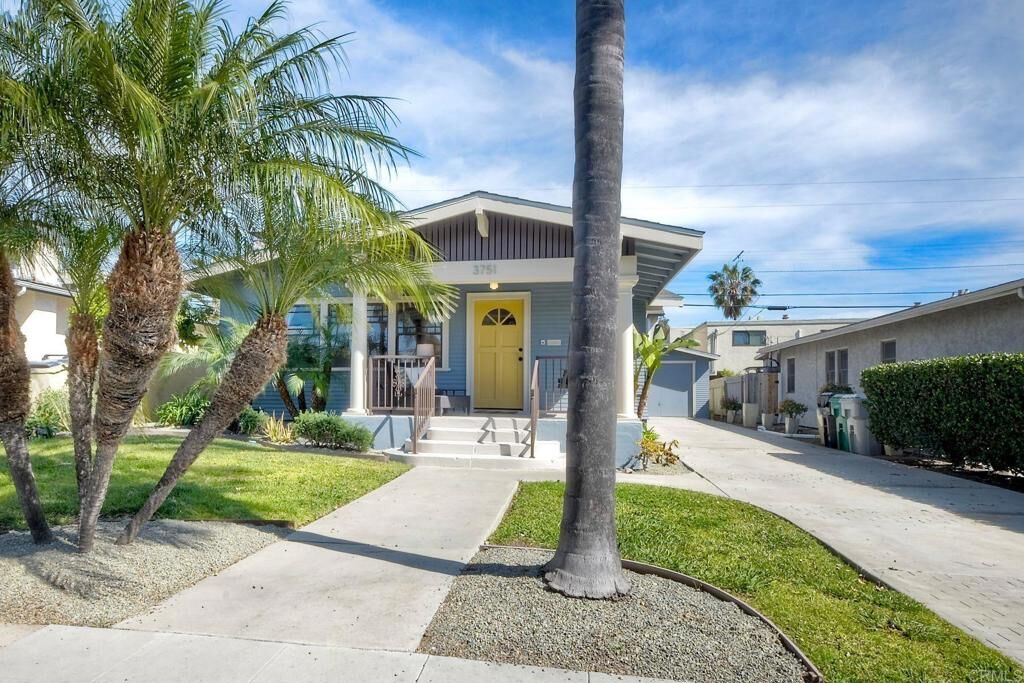 Property Photo: 3751 Ray St CA 92104