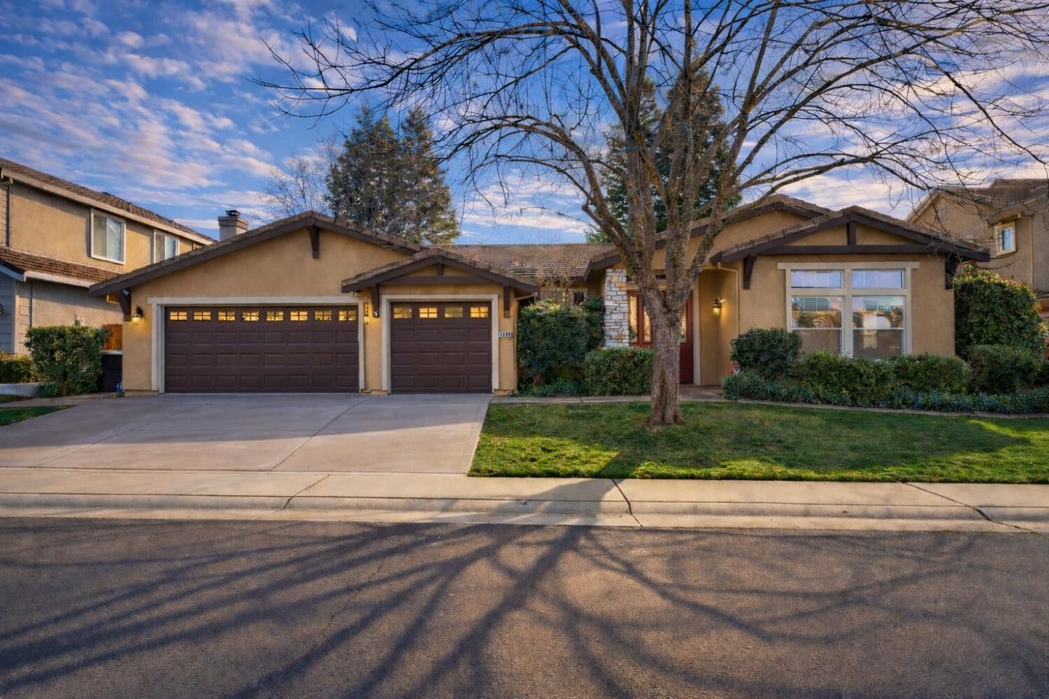 Property Photo:  1549 Northpark Drive  CA 95747 
