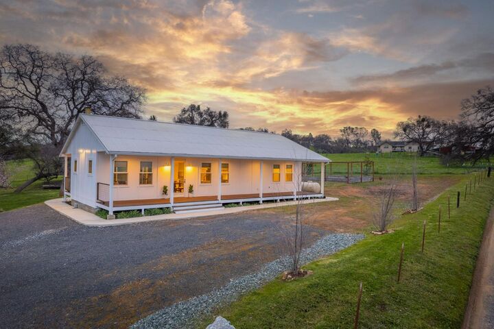 Property Photo: 11838 Appey Way CA 95370