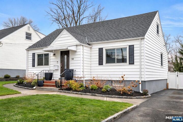 Property Photo:  50 Henry Street  NJ 07604 