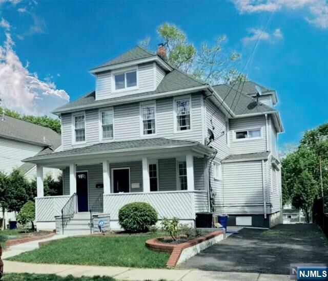 Property Photo:  215 Elm Avenue 2  NJ 07666 