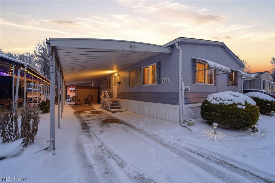 Property Photo:  261 Chelsea Drive  OH 44094 