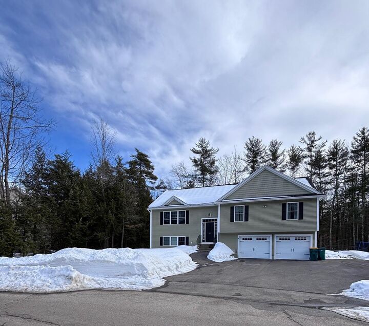 Property Photo:  9 Jay Way  NH 03868 