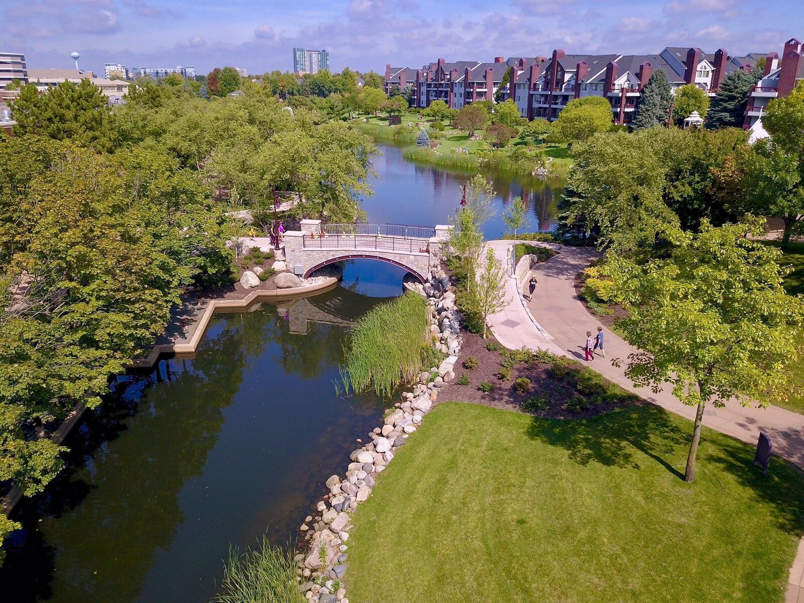 Property Photo: 7400 Edinborough Way 5101 MN 55435