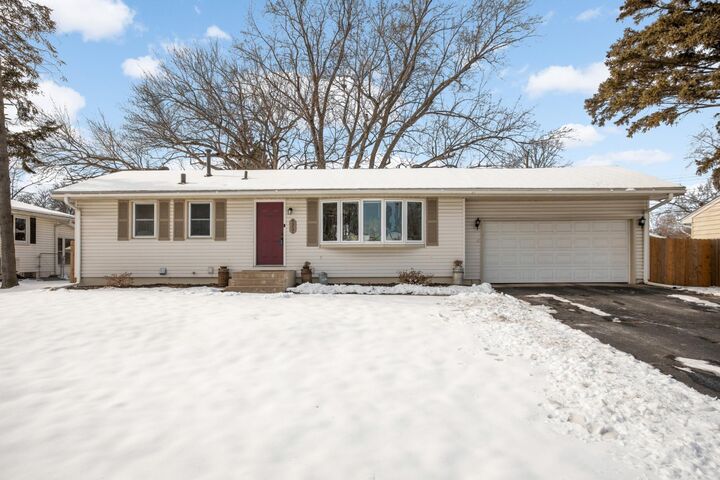 Property Photo:  4957 Virginia Avenue N  MN 55428 