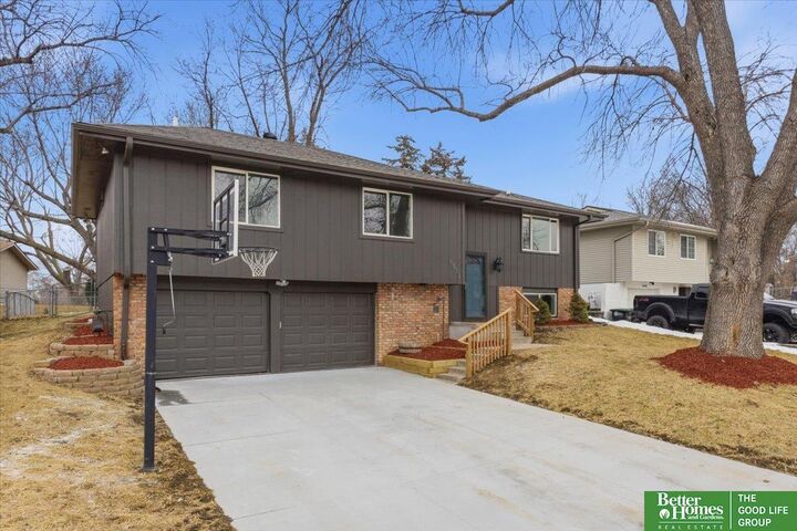 Property Photo:  6512 S 139 Avenue Circle  NE 68137 