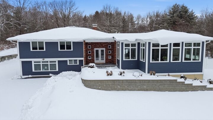 Property Photo: 235 Kemp St MA 01827