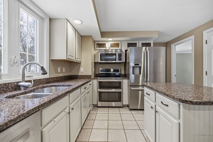 Property Photo: 86 Hunter Rd MA 01569