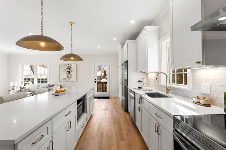 Property Photo:  48 Mystic Lake Drive 48  MA 02474 