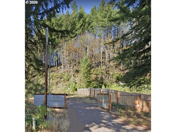 Property Photo:  49513 McKenzie Hwy  OR 97488 