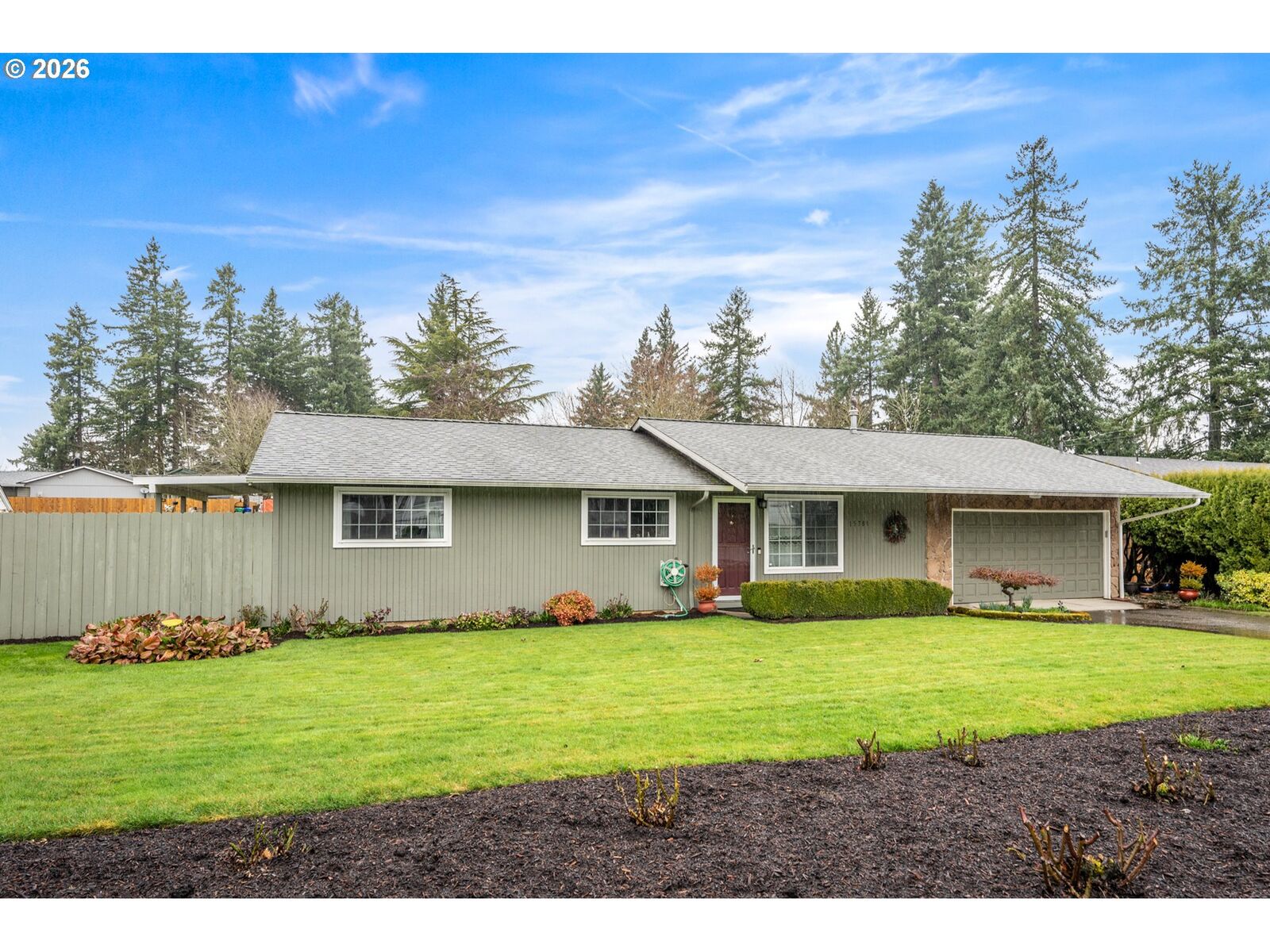 Property Photo: 15781 NE Holladay St OR 97230