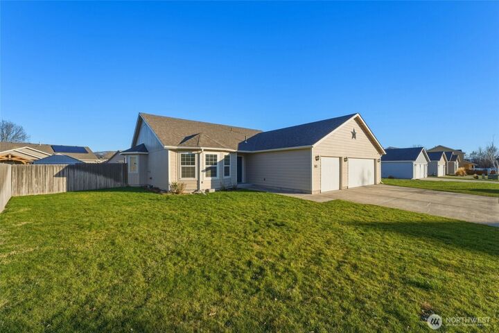 Property Photo: 80 Whistling Duck Road WA 99362