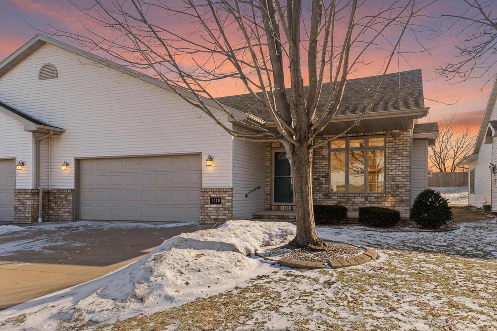 Property Photo:  1819 E Sylvan Avenue  WI 54915 