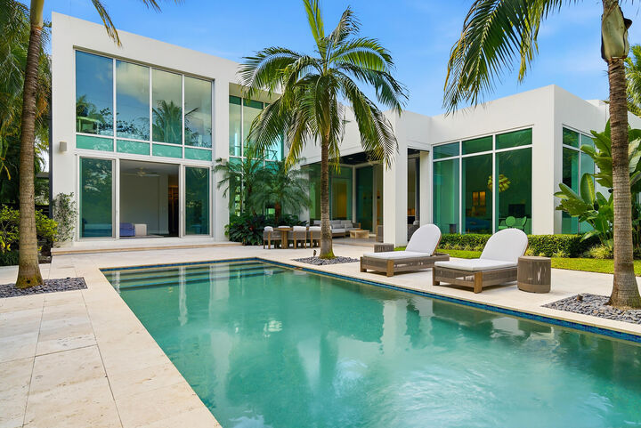 Property Photo:  125 Churchill Road  FL 33405 