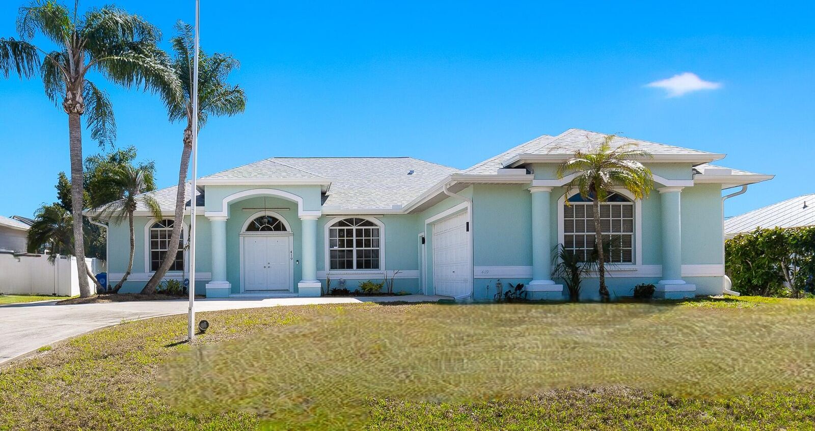 Property Photo:  419 Ponoka Street  FL 32958 