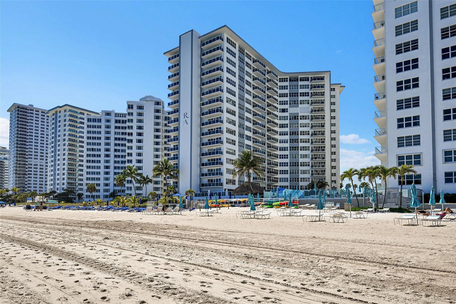 Property Photo:  3700 Galt Ocean Drive 1215  FL 33308 