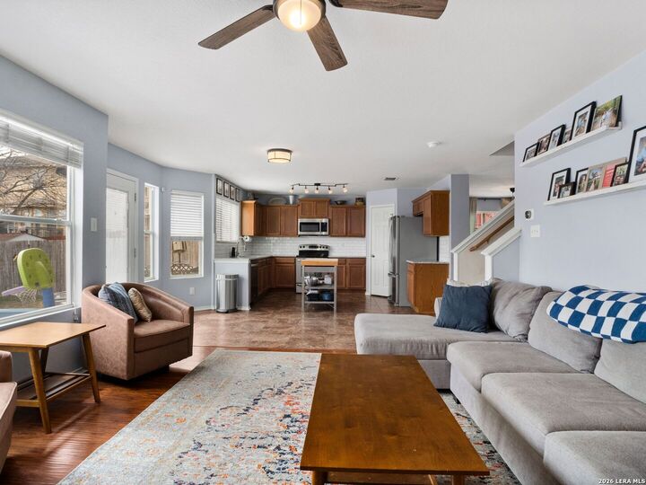 Property Photo:  6814 Loma Secca  TX 78233 