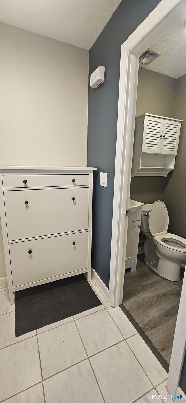 Property Photo:  555 Hilliard Street Apt A  CT 06042 