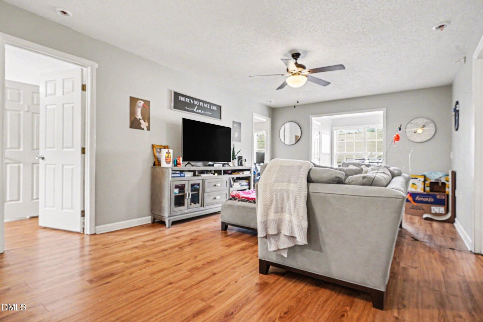 Property Photo:  1305 Kent Road 202  NC 27606 