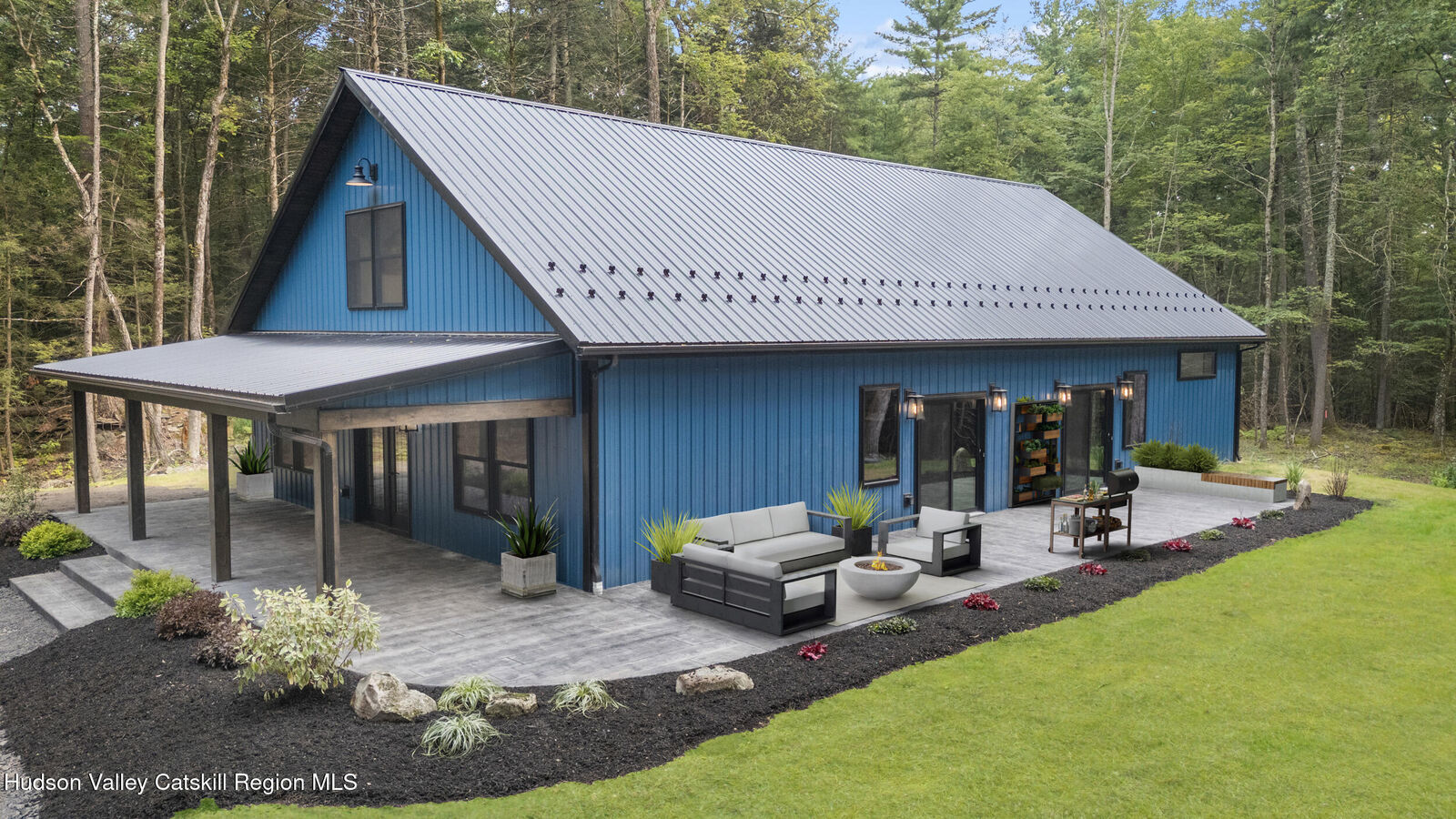 Property Photo: 805 Kripplebush NY 12404