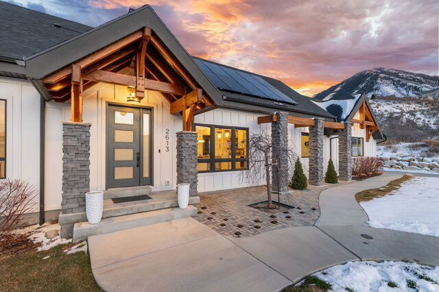 Property Photo: 2613 S Spanish Oaks Dr UT 84660