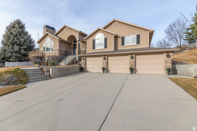 Property Photo: 1129 E Sanders Rd UT 84094