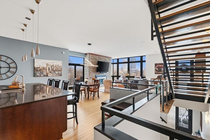 Property Photo: 46 Windom Hill Pl PA 15203