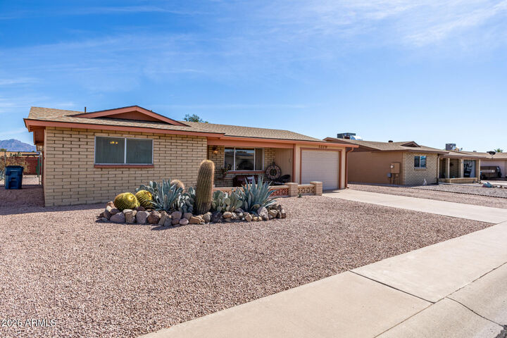 Property Photo: 1379 S Main Drive AZ 85120