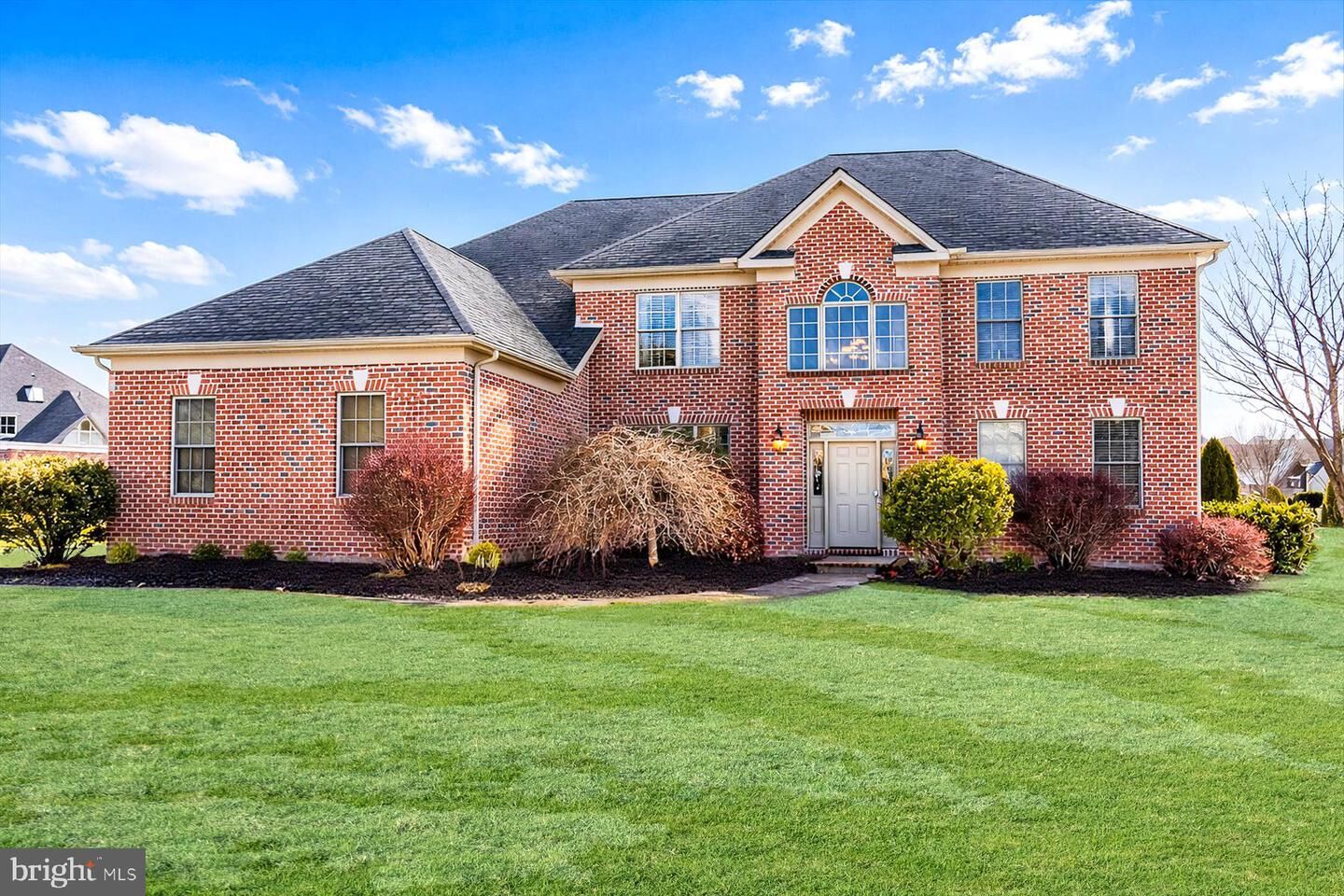 Property Photo: 1563 Winsford Lane PA 17404