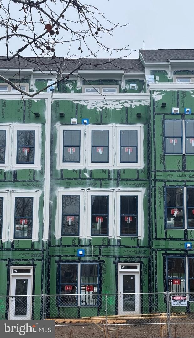 Property Photo: 627 Belmont Bay Drive VA 22191