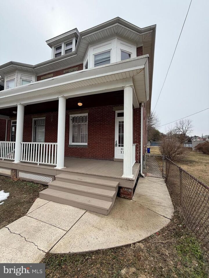 Property Photo:  117 Fairground Avenue  MD 21740 