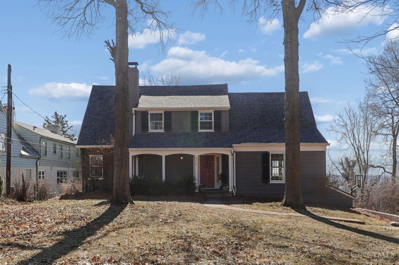 Property Photo: 3817 Davenant Avenue OH 45213