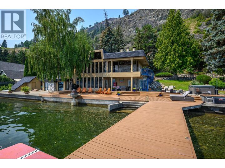 8180 Tronson Road — photo 1