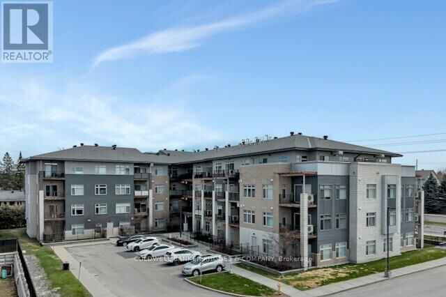 Property Photo:  2785 Baseline Road 415  ON K2H 0B7 