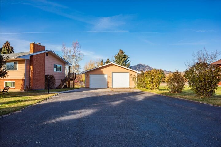 Property Photo:  815 Alpine Way  MT 59715 