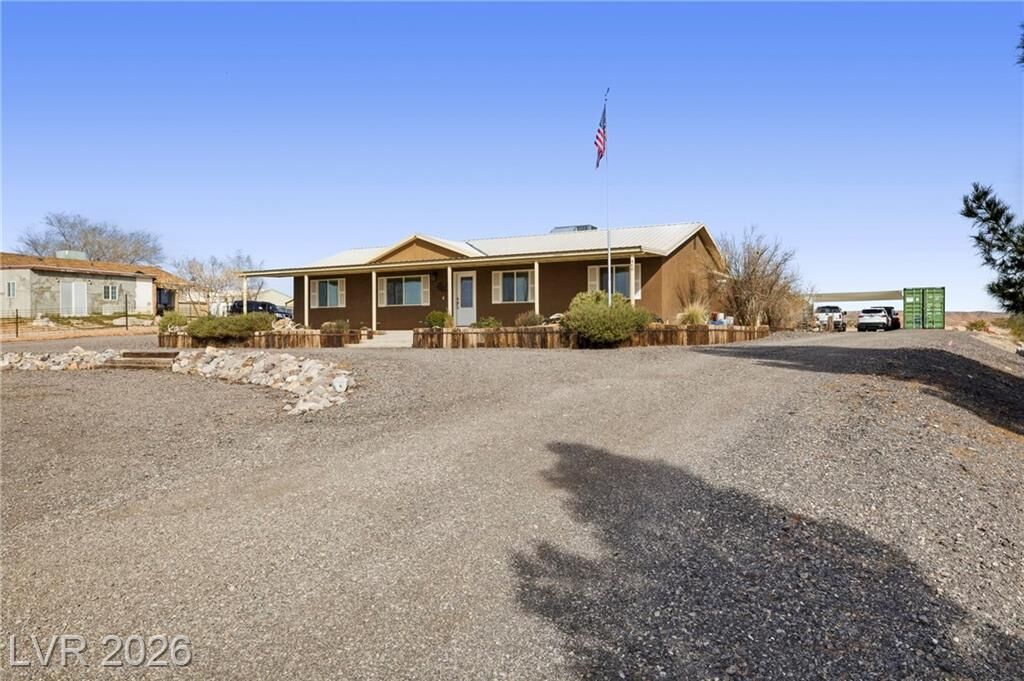 Property Photo:  460 North Henrie Road  NV 89025 