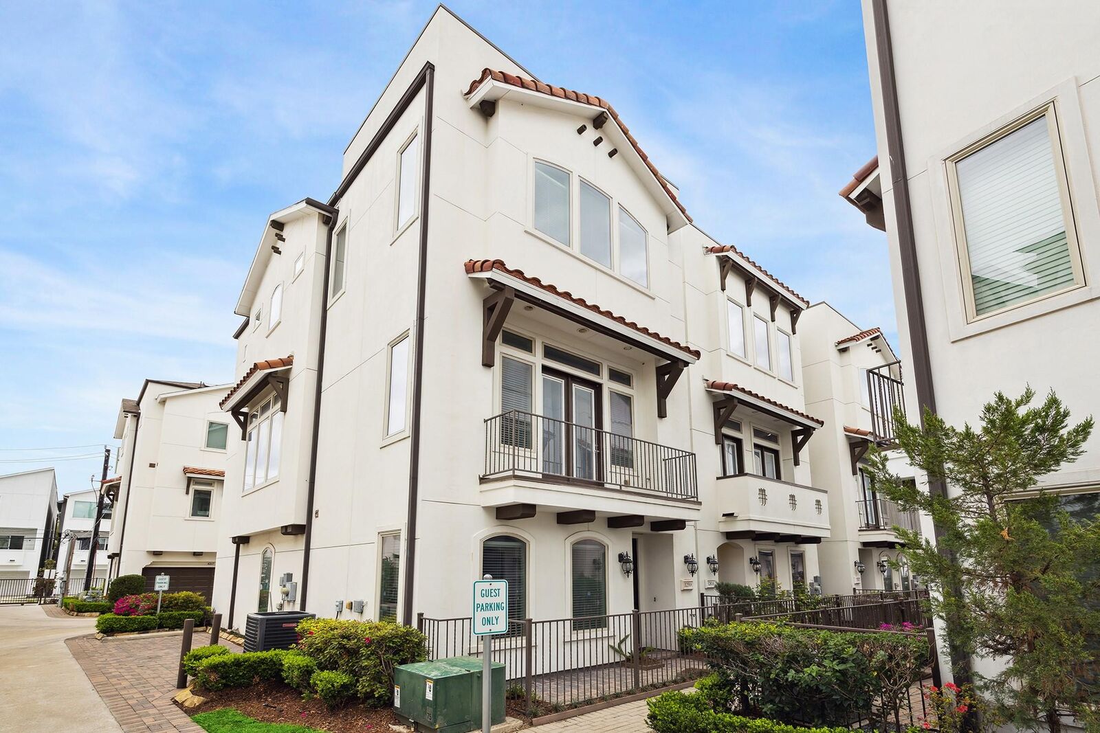 Property Photo:  1259 Bonner Street  TX 77007 