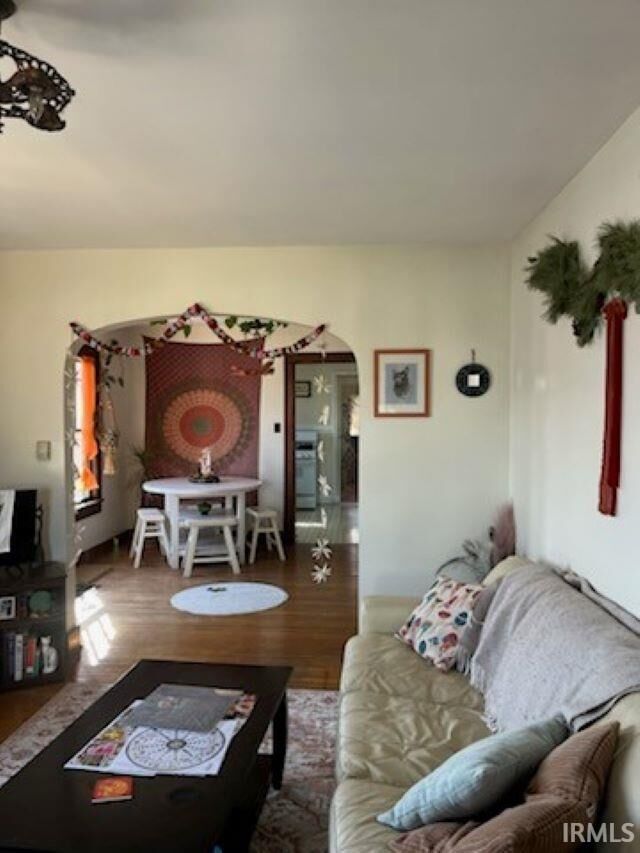 Property Photo: 505 W Dodds Street IN 47404