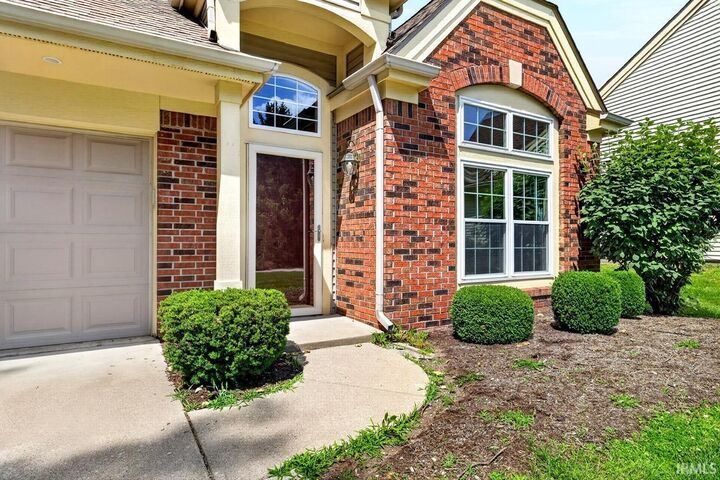 Property Photo:  523 E Hickory Stick Drive  IN 47401 
