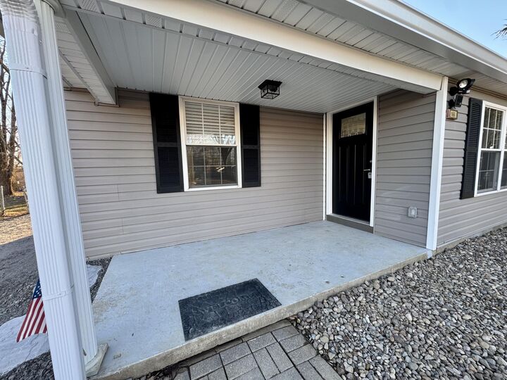 Property Photo:  166 Mary Street  KY 40403 