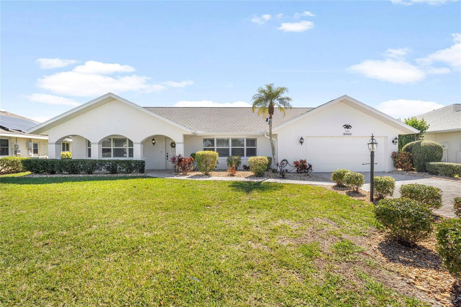 Property Photo: 928 S Gondola Drive FL 34293