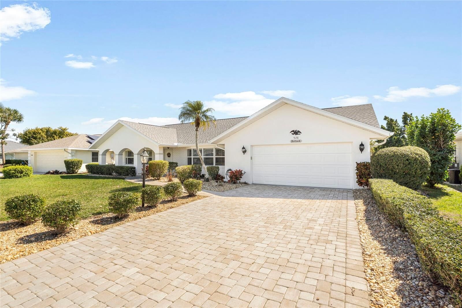 Property Photo:  928 S Gondola Drive  FL 34293 