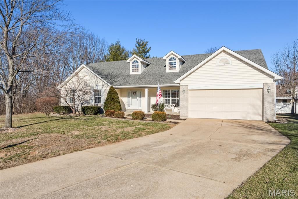 Property Photo:  8 Winter Forest Court  MO 63366 