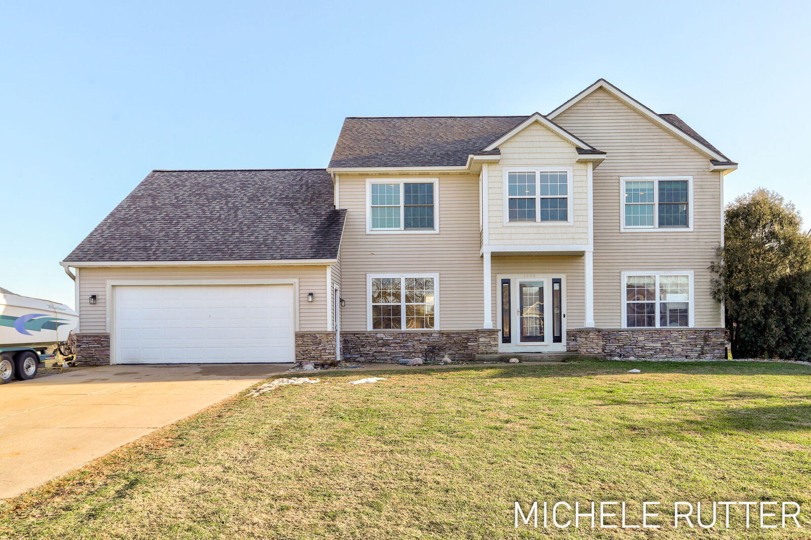 Property Photo:  1399 Woodfield Drive  MI 49464 