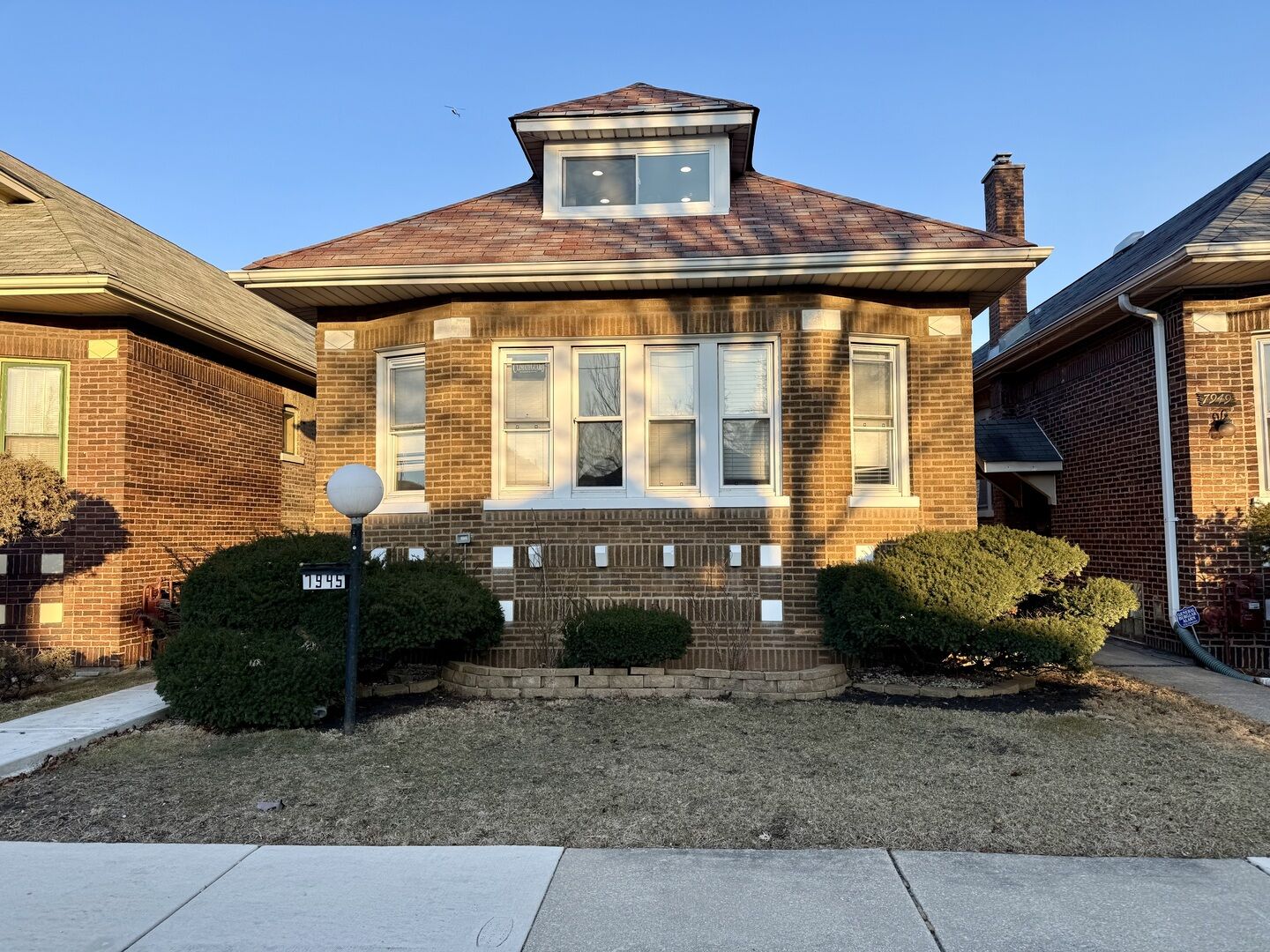 Property Photo:  7945 S Perry Avenue  IL 60620 