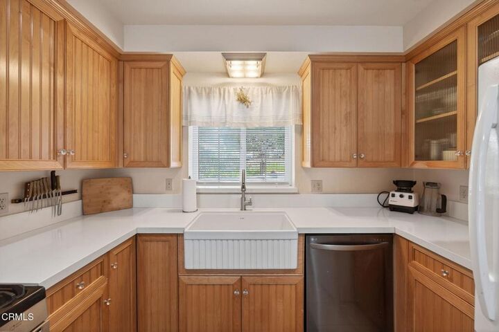 Property Photo: 939 Laurel Road CA 93060