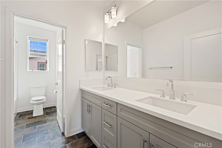 Property Photo: 463 Besalu Terrace CA 92692