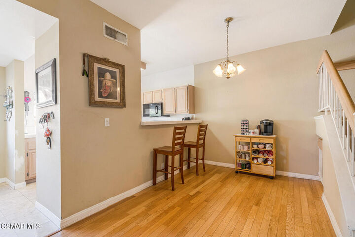 Property Photo:  5782 Oak Bank Trail 103  CA 91377 