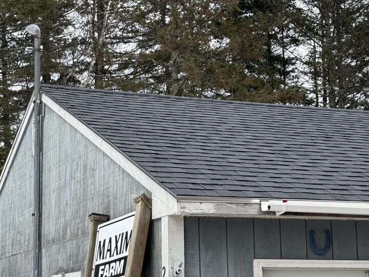 Property Photo:  27 Tea Hill Road  ME 04681 